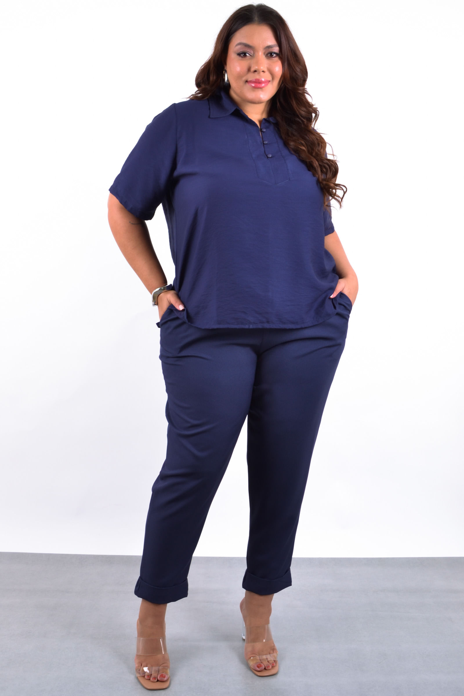 Blusa lisa gola e vista com botoes_0004_3.jpg